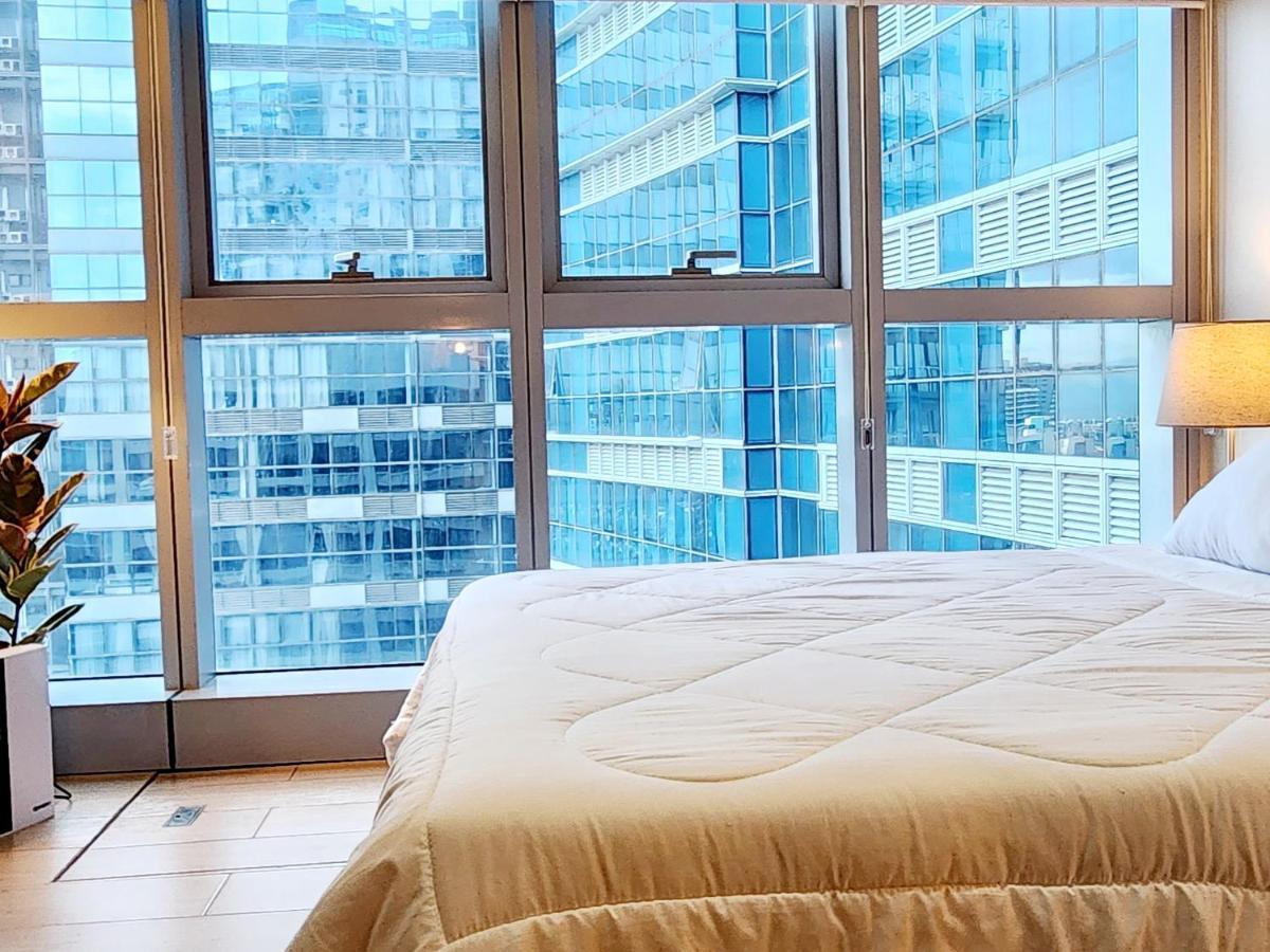 Casa Antonio At Uptown Parksuites Tower One Bgc Manilla Buitenkant foto